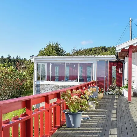 Nice In Lindesnes W/ Wifi And 2 Bedrooms Fjellskar